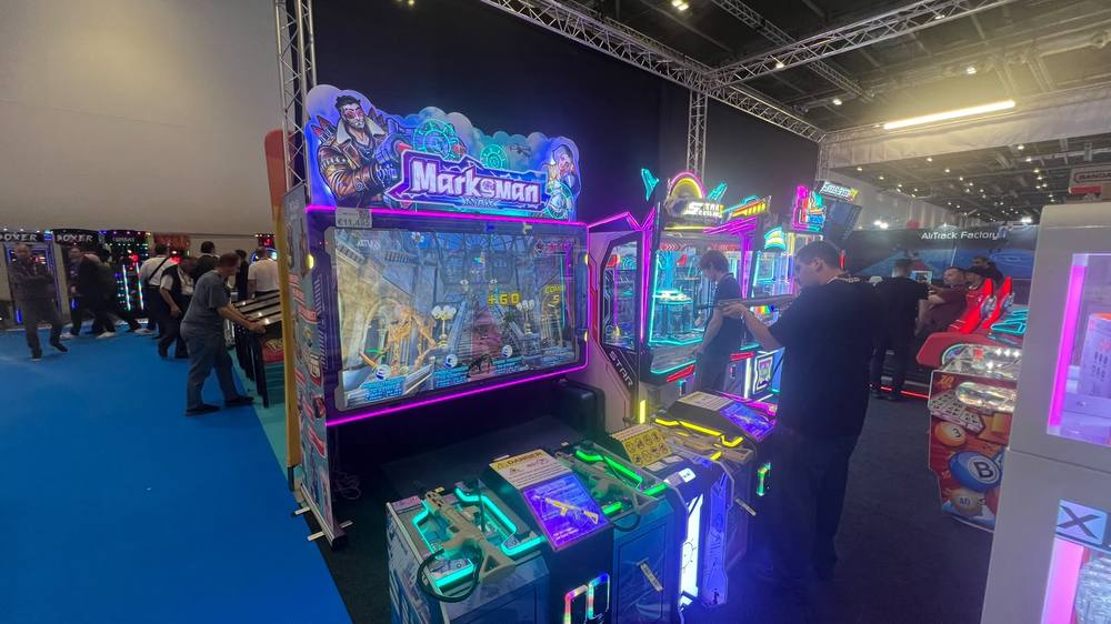Marksman Max shooting arcade